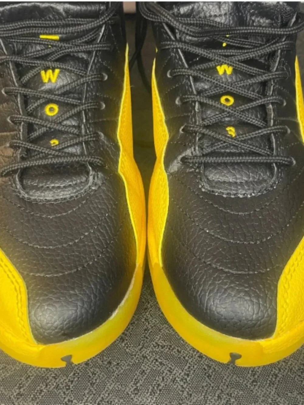 Air Jordan 12 Black University Gold